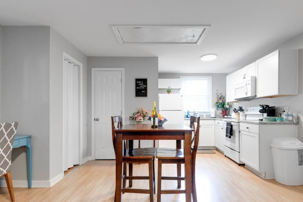 E3 Centrally Located In Carytown Fully Fenced Richmond Exteriör bild